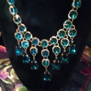 Women's Blue/Green vintage crystal necklace